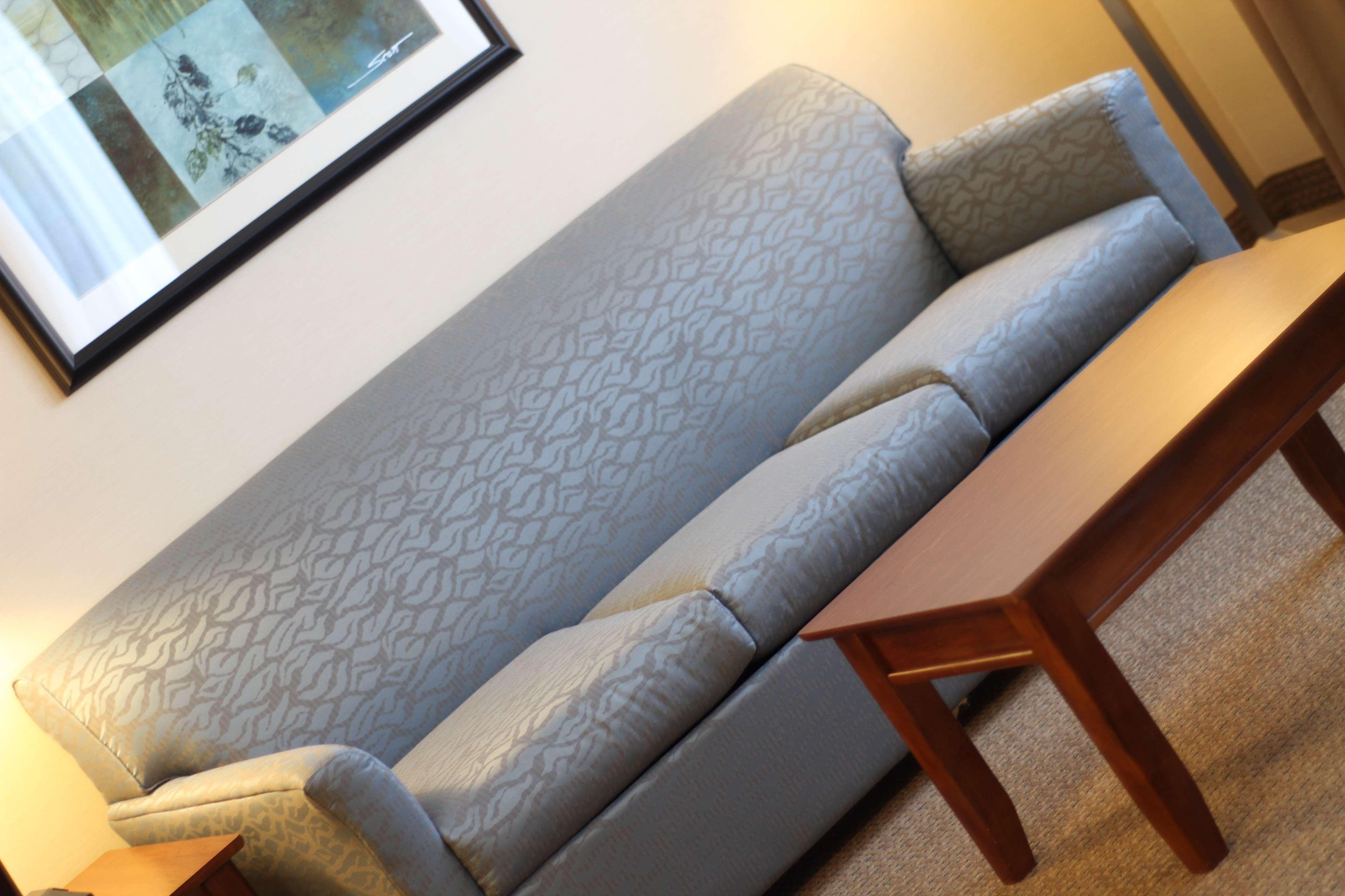 Hampton Inn & Suites Фолсом Номер фото