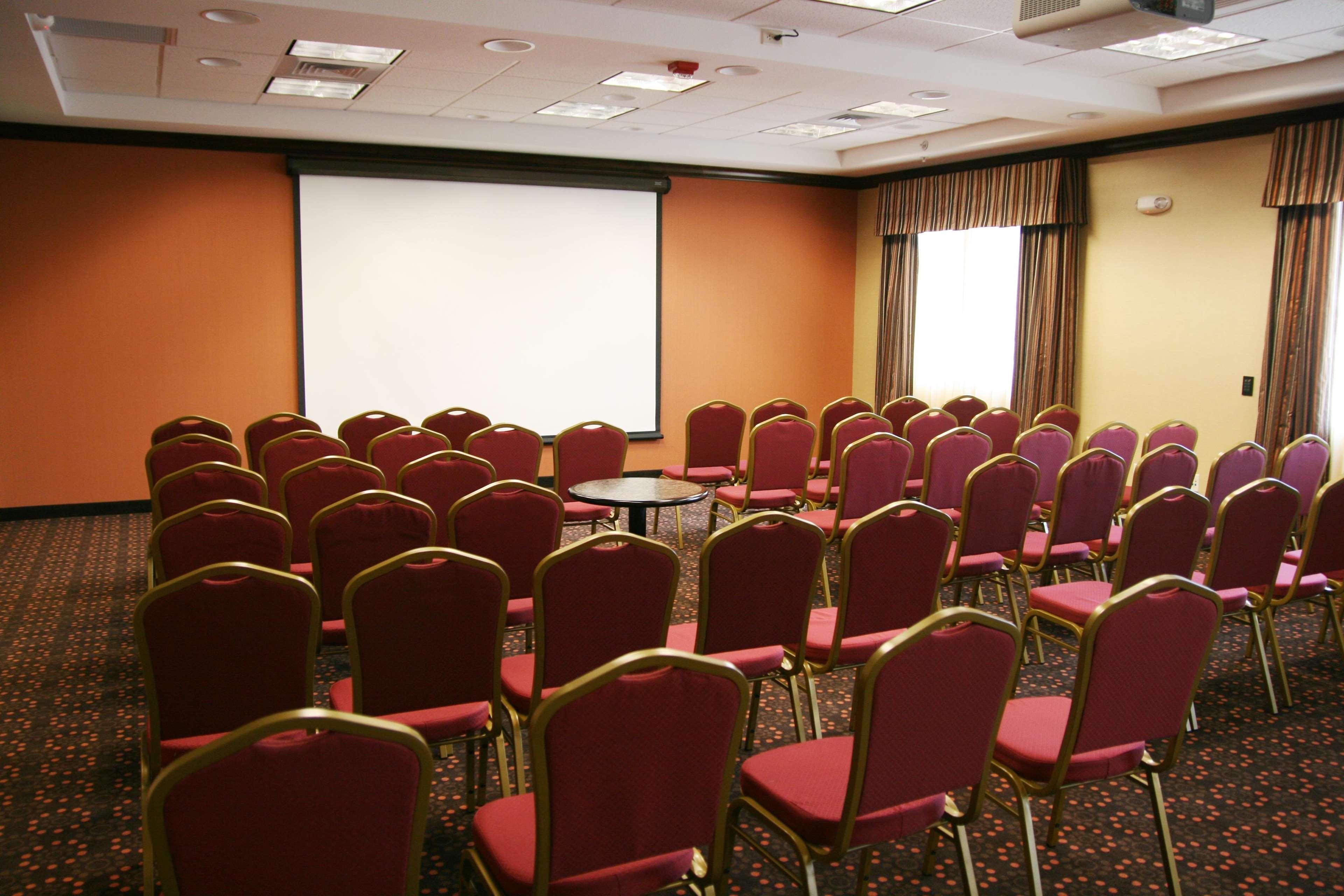 Hampton Inn & Suites Фолсом Экстерьер фото