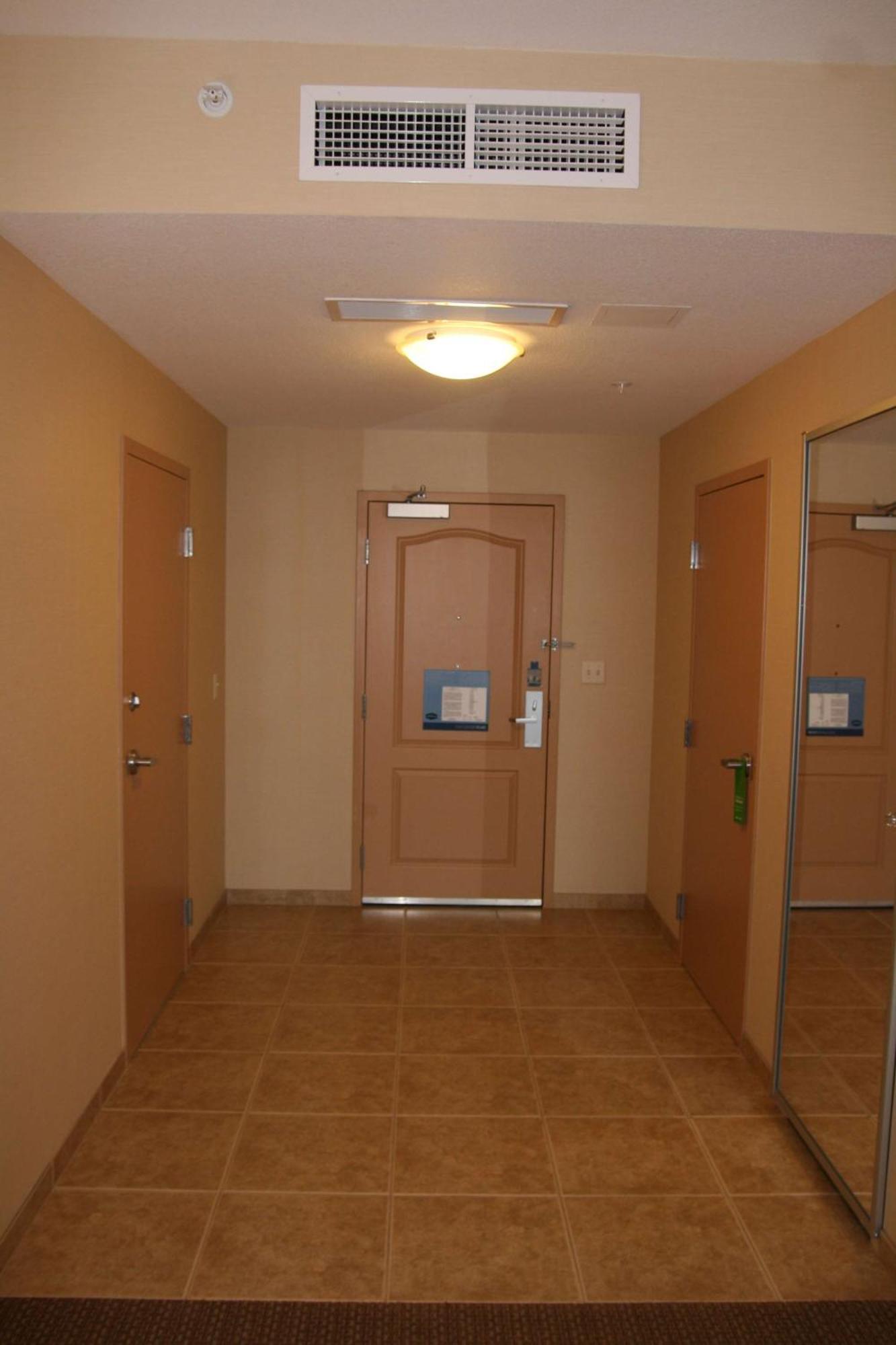 Hampton Inn & Suites Фолсом Интерьер фото