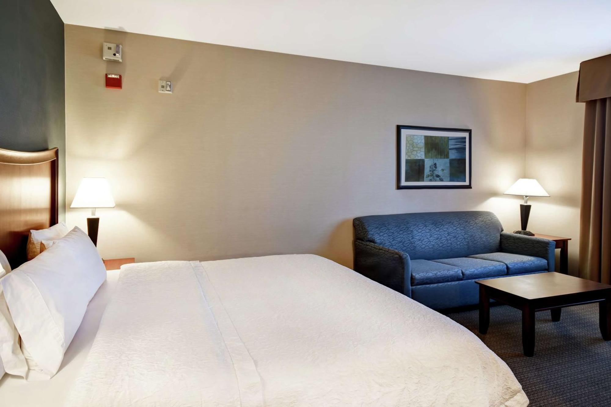 Hampton Inn & Suites Фолсом Экстерьер фото